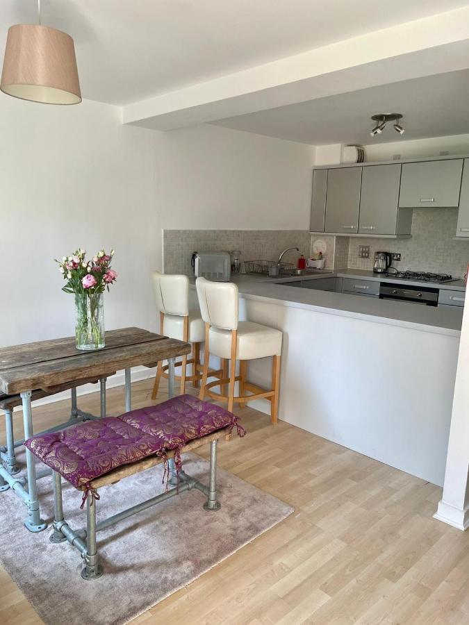 Pass The Keys Lovely 2Bedroom Flat With Balcony Edimburgo Exterior foto